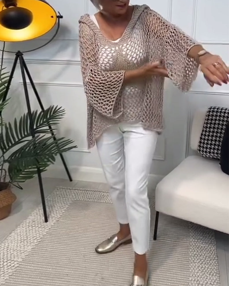 Pull à capuche uni à découpes étoiles