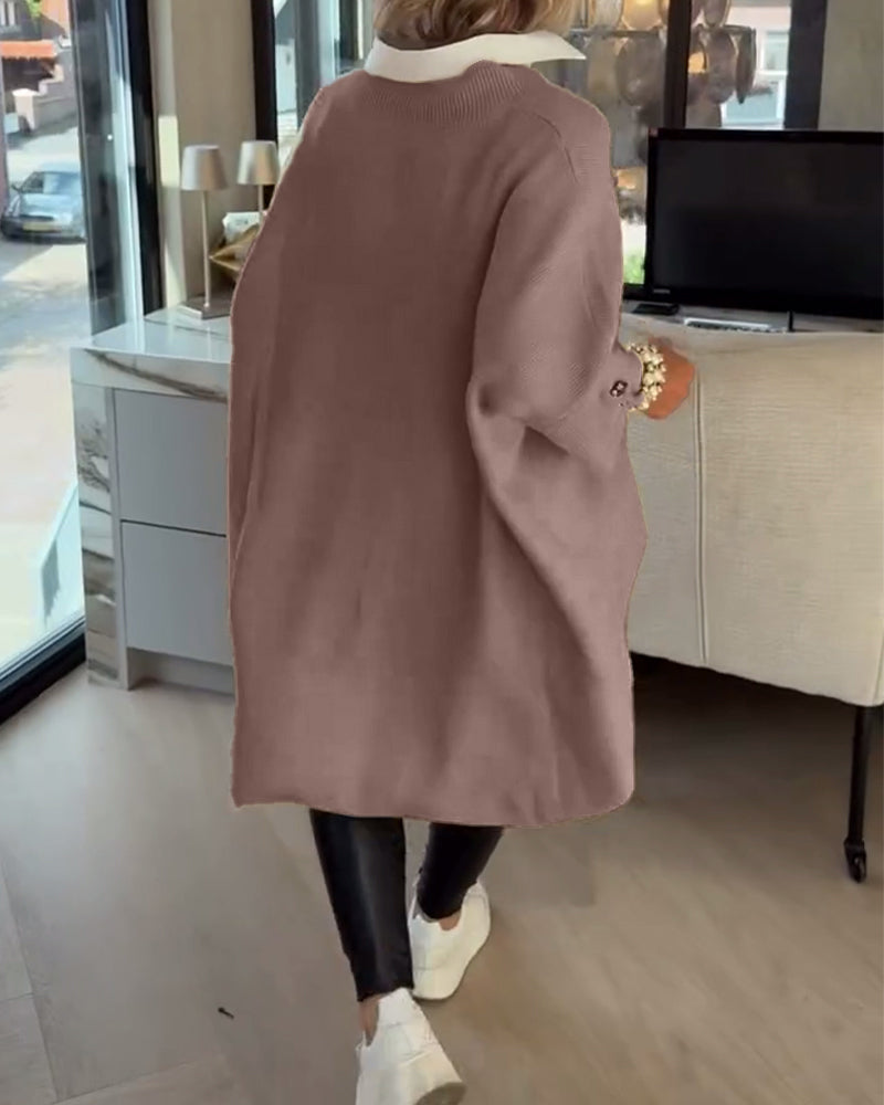 Pull Avec Caractéristiques Col V, Boutonné Et Asymétrique