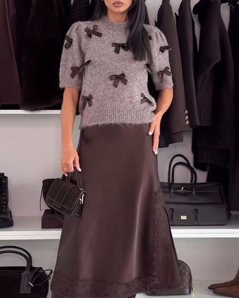 Pull À Col Rond Orné D’Un Nœud