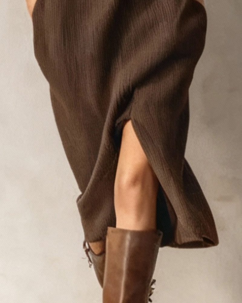 Robe Boutonnée Col Roulé Fente Ourlet